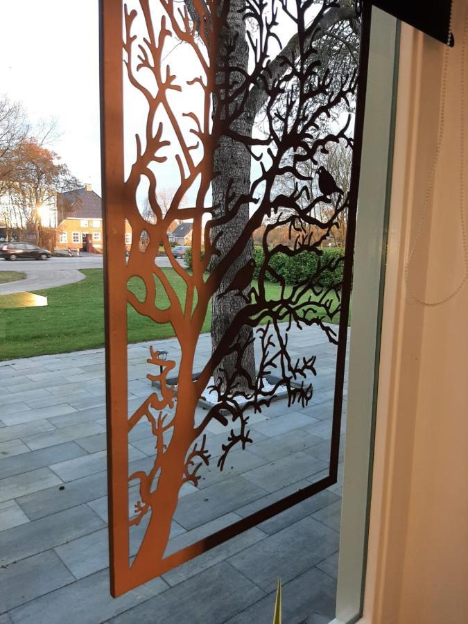 Grutsk Op 12 Bed & Breakfast Drachten Ngoại thất bức ảnh